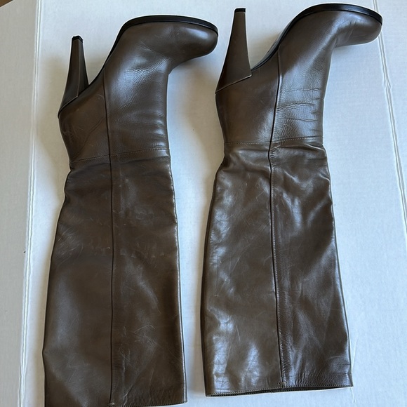 Gucci Olive Green Boots in size 8 - Picture 9 of 10